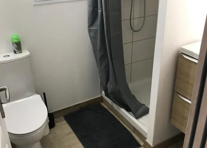 A Διαμέρισμα *